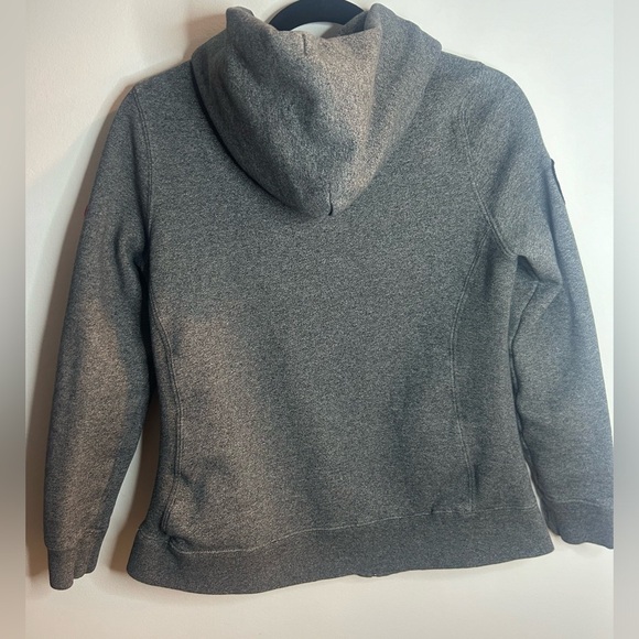 HUDSONS BAY CO, size S, 2010 Canada Olympic gray sweater, thick, hood - Picture 5 of 7